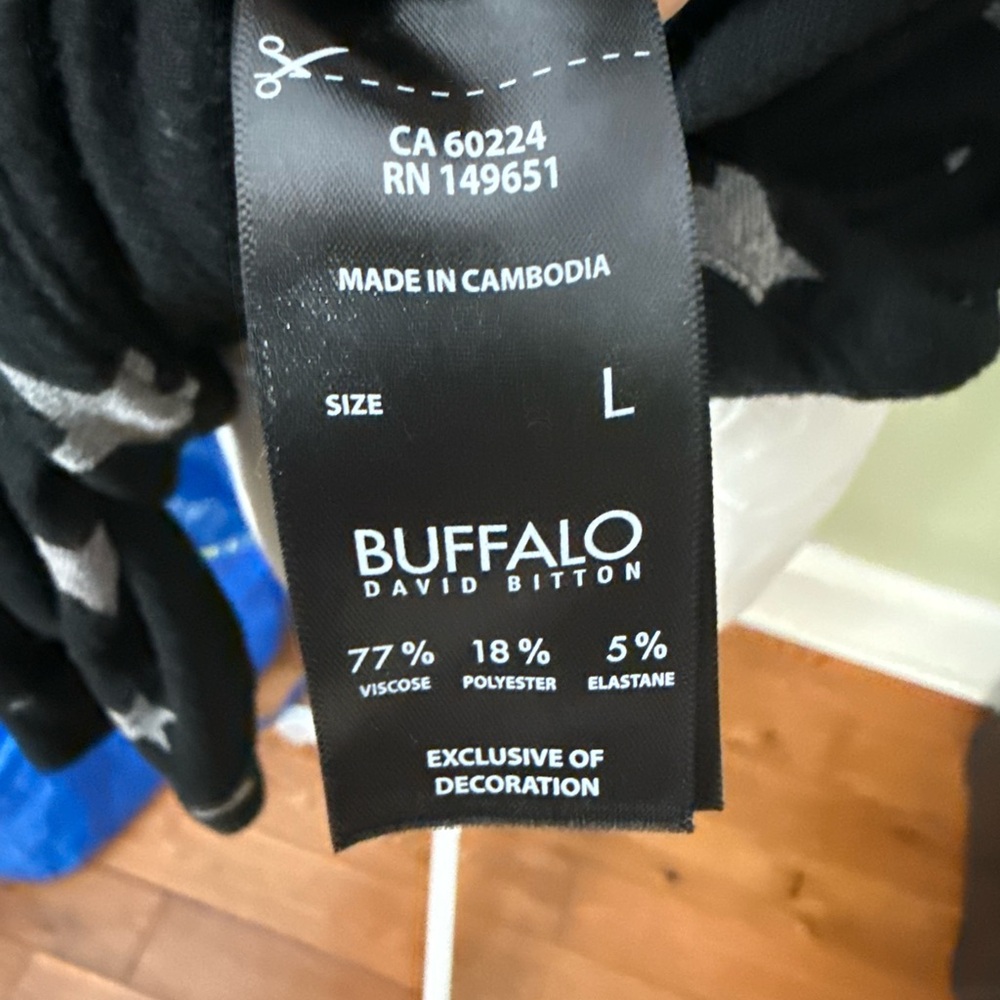 Buffalo David Bitton Cozy Star Print Crewneck Pullover - Picture 5 of 5